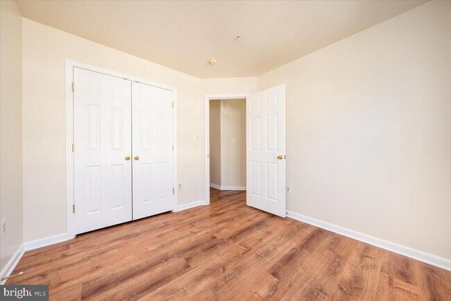Building Photo - 12121 Amber Ridge Cir