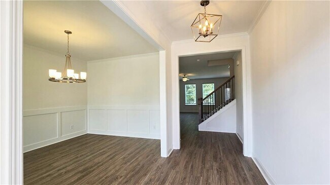 Building Photo - 7372 Rocklin Ln