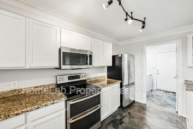 Building Photo - 3454 Kodiak Diamond