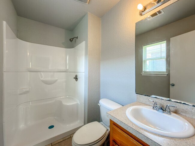Building Photo - 906 N.46th Street-