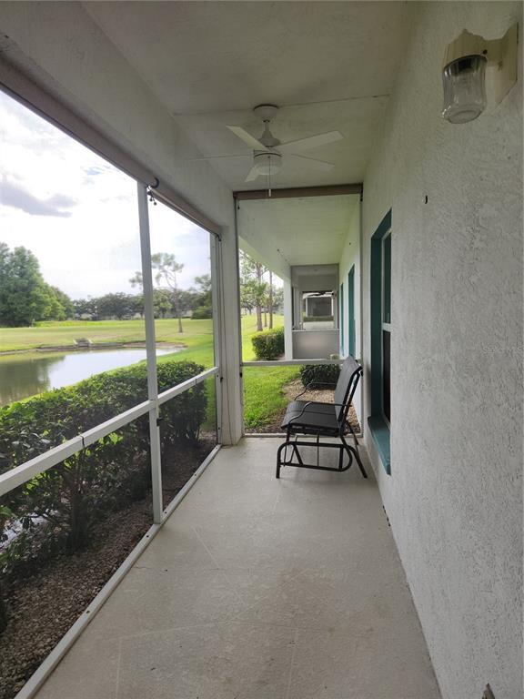 Building Photo - 6566 Fairway Gardens Dr