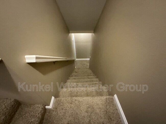 Building Photo - 2711 London Ln