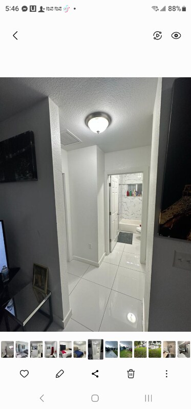 Building Photo - 1998 NW 47th St