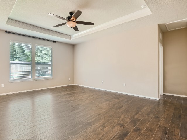 Building Photo - 303 Rustic Willow