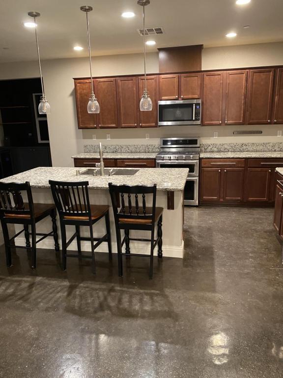 Building Photo - 21108 Varietal Ct