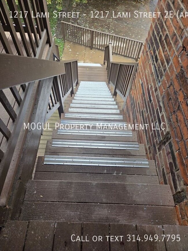 Building Photo - 1217 Lami St