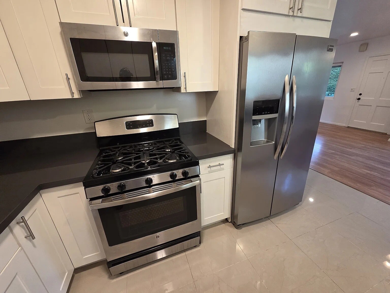 Building Photo - 11536 Cumpston St