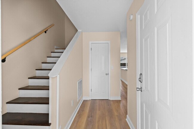 Building Photo - 4097 Mica Ave