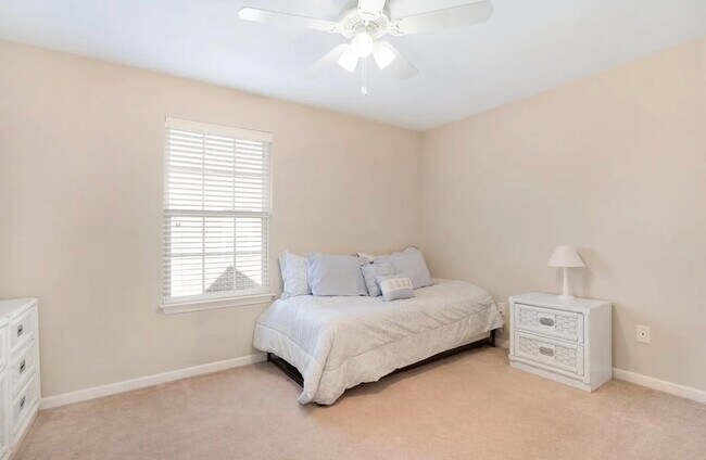 Building Photo - 4078 Locerbie Cir