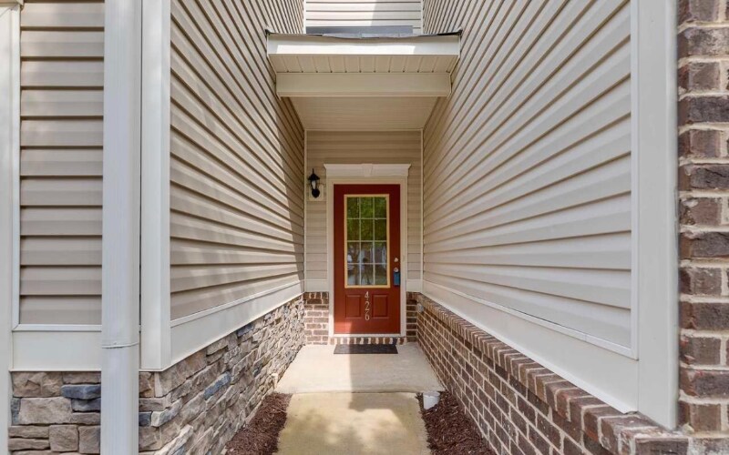 Building Photo - 426 Woodbark Ct