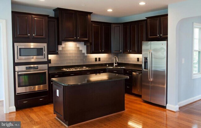 Building Photo - 3990 Cephas Child Rd