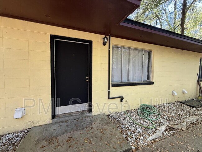 Building Photo - 1510 Milton St