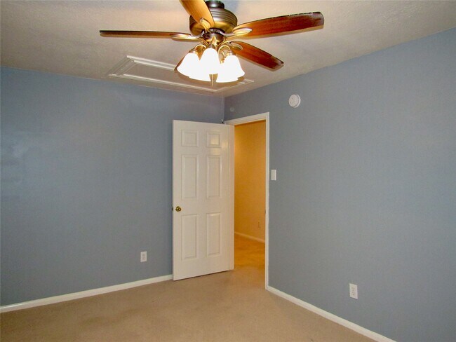 Building Photo - 11126 Cactus Point Ct