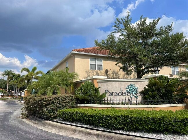 Primary Photo - 5317 Paradise Cay Cir