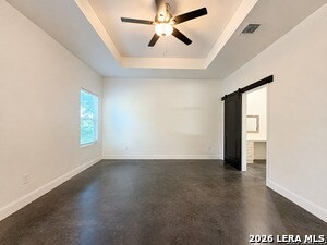 Building Photo - 656 Fawn Dr