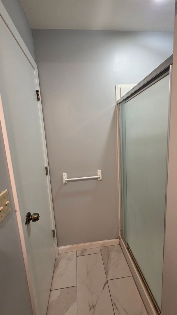 Building Photo - 8542_W. 108TH