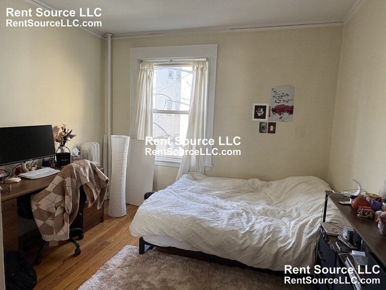 Building Photo - 59 Sacramento St