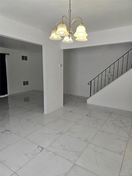 Building Photo - 21 Forest Ridge Rd