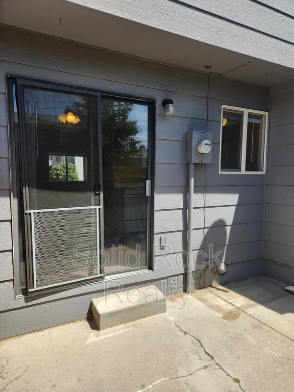 Building Photo - 6677 Proud Eagle Ct