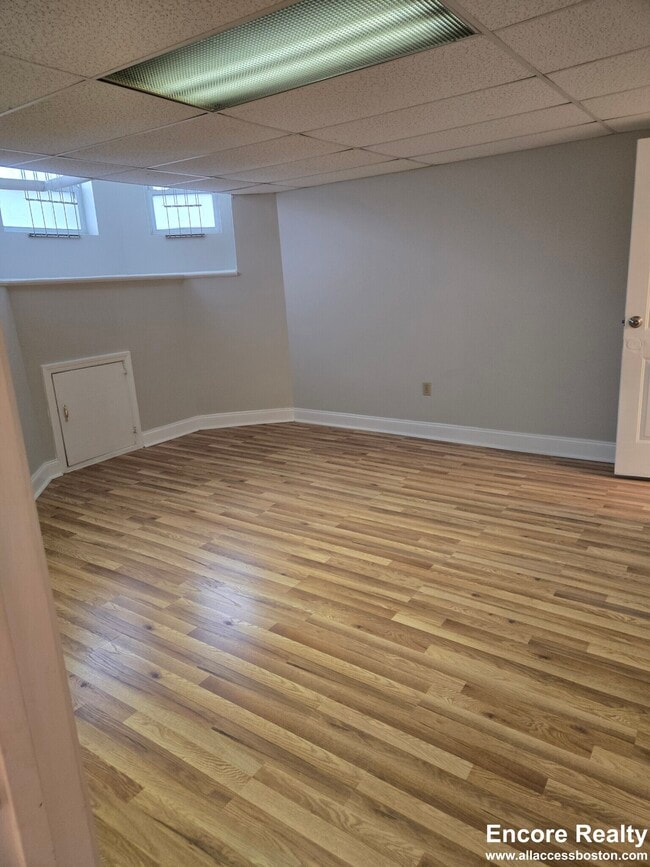 Building Photo - 1185 Commonwealth Ave