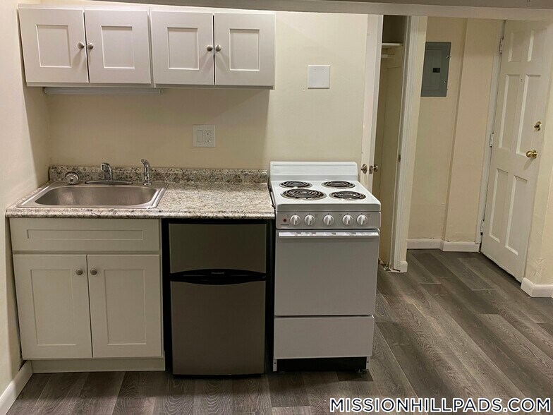 Building Photo - 51 S Huntington Ave