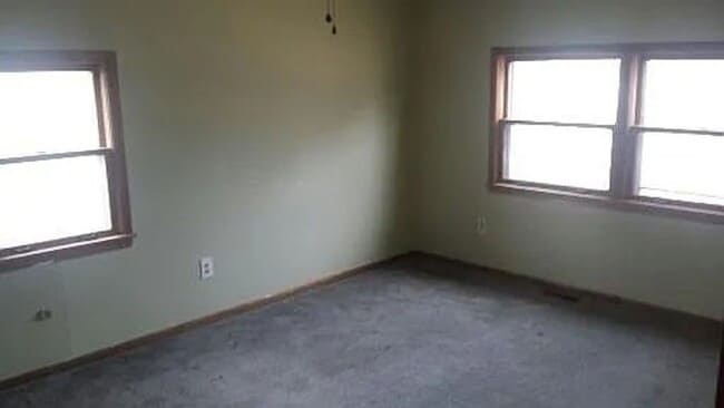 Building Photo - 2907 S Fern St