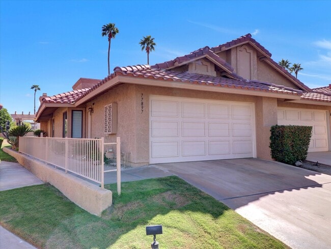 Building Photo - 77897 Woodhaven Dr S