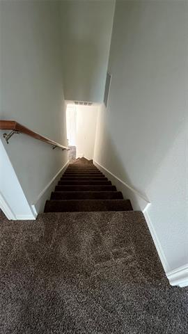 Building Photo - 10330 Waterbury Dr