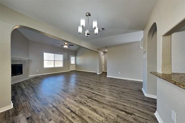 Building Photo - 22723 W Waterlake