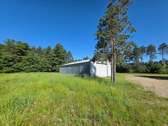 Building Photo - 24.2 Acres – Industrial Warehouse, Residential Or Office Space, Pole Shed & Recreational Land