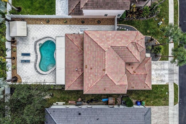 Building Photo - 773 SW 120th Ave