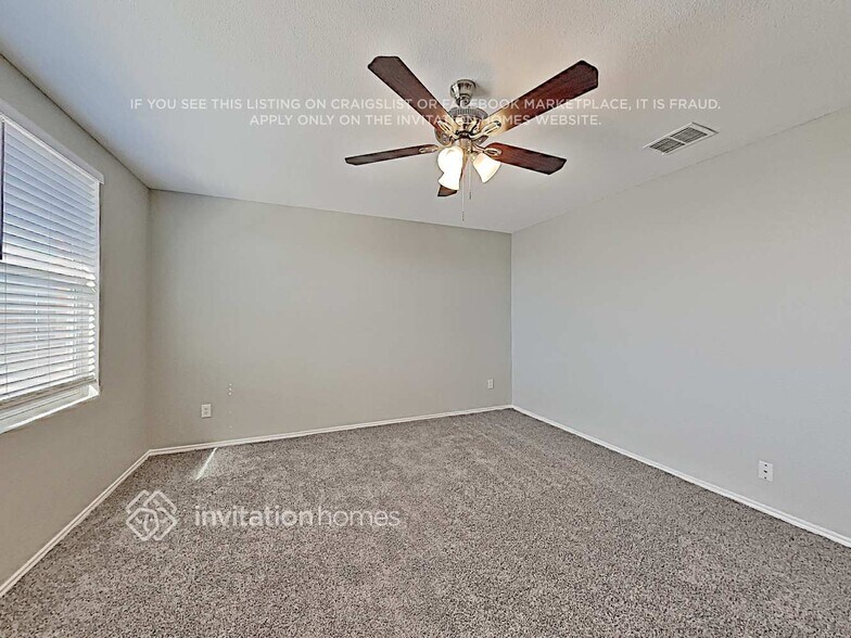 Building Photo - 8415 Beachplum Way