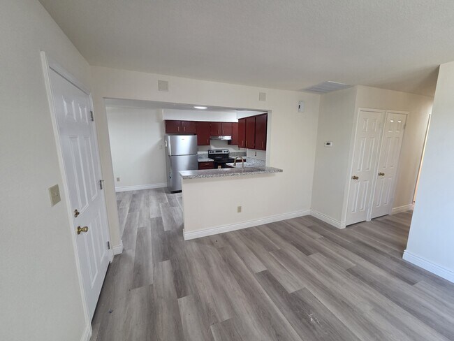 Building Photo - 6521 Flower St