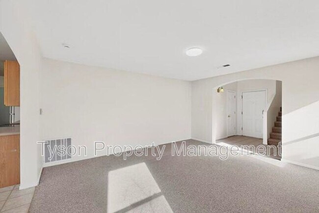 Building Photo - 915 Wood Duck Dr SW