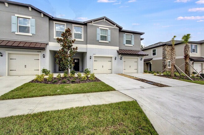 Building Photo - Lagoon Living