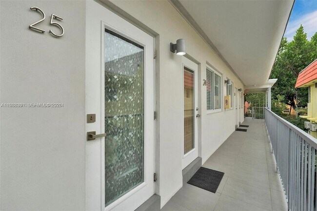 Building Photo - 740 Meridian Ave