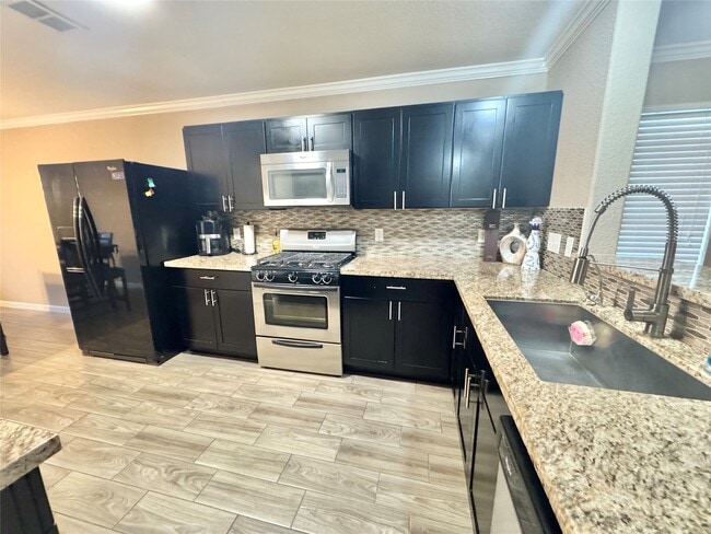 Building Photo - 12411 Meadow Frost Ln