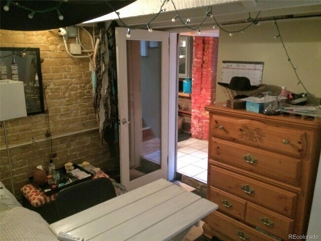 Building Photo - 123 S Pennsylvania St