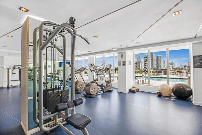 Building Photo - 4250 Biscayne Blvd