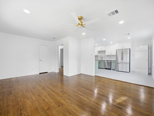 Building Photo - 10270 Kilkenny Pl