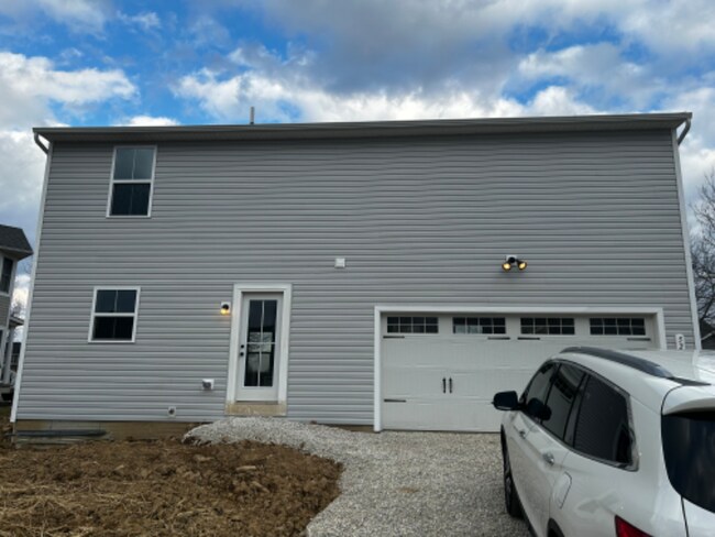 Building Photo - 5266 Miller St