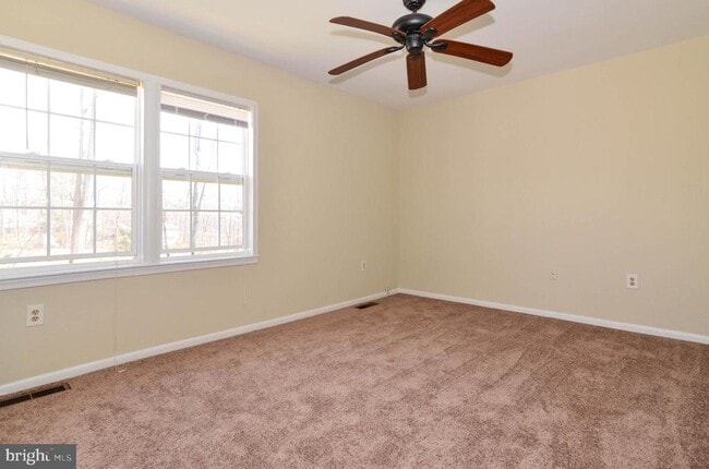 Building Photo - 12345 Woodlawn Ct