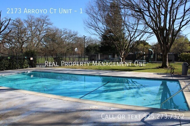 Building Photo - 2173 Arroyo Ct