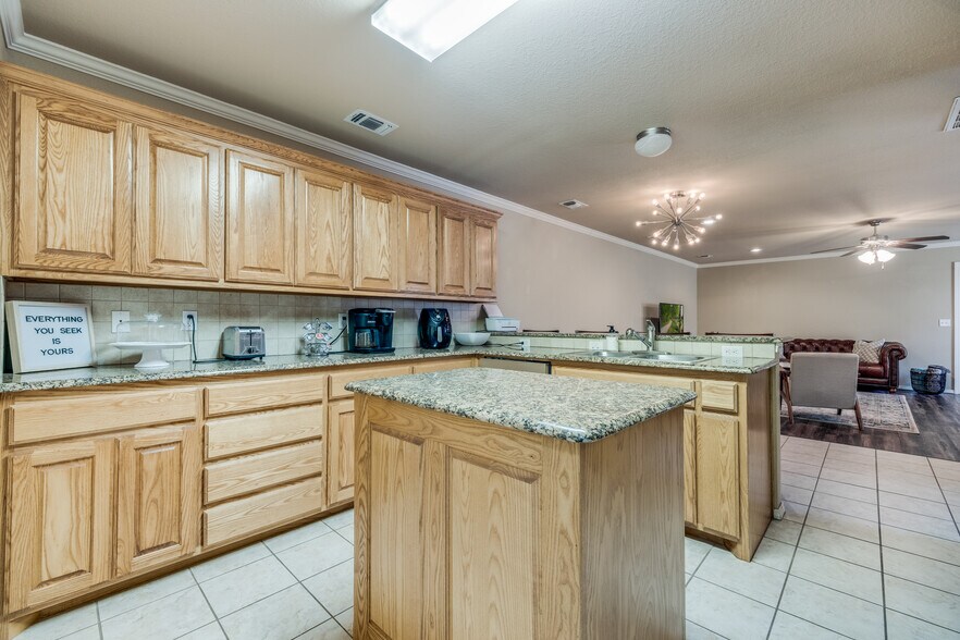 Kitchen - 4527 Ida Louise Ct