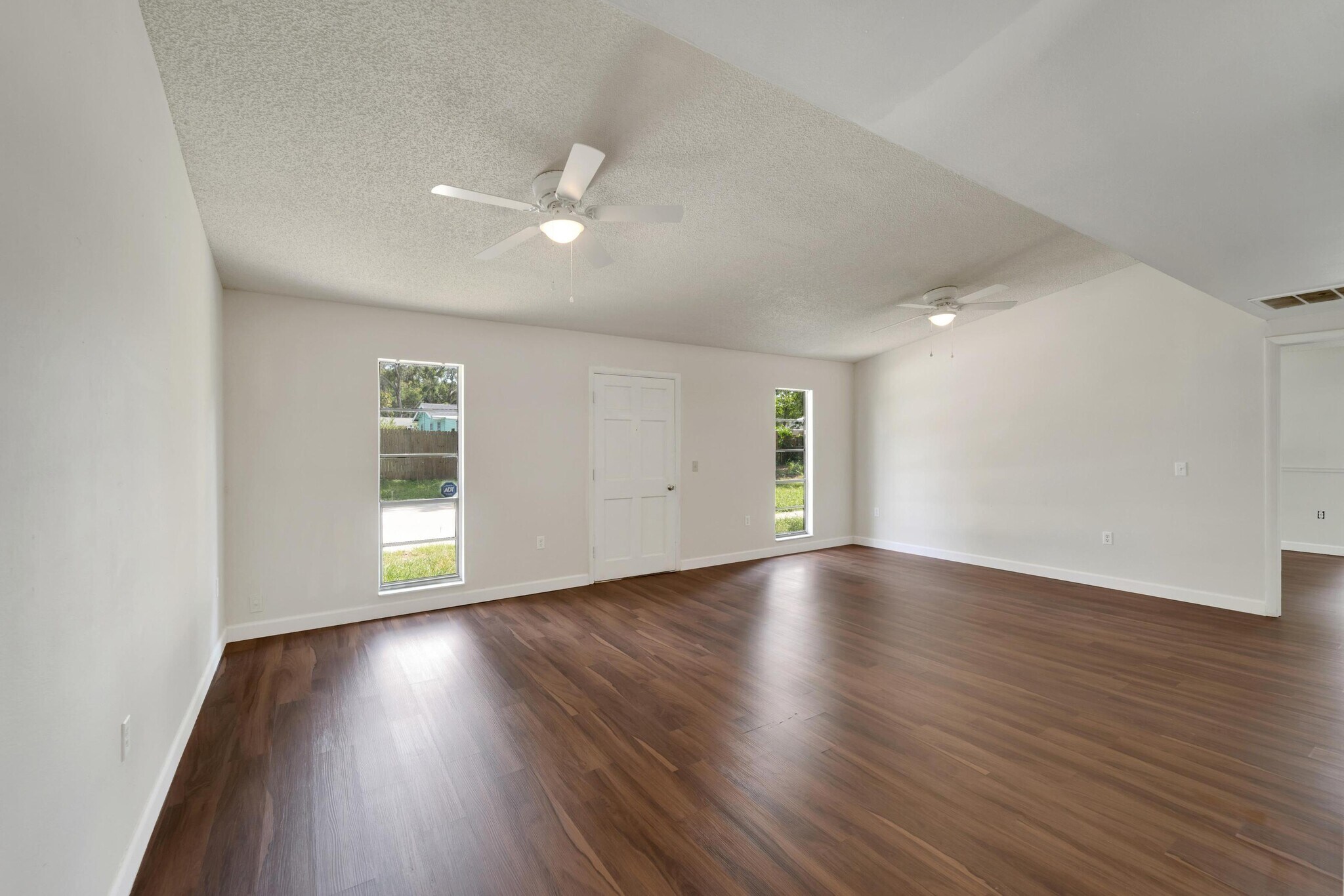 Building Photo - 502 Euclid Ave