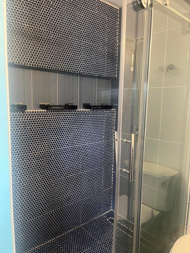 Building Photo - 2614 Nassau Bend