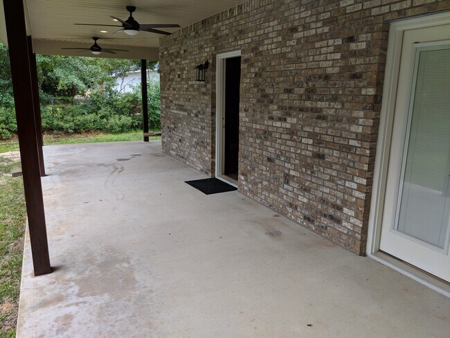 Building Photo - 4508 Washington Ave