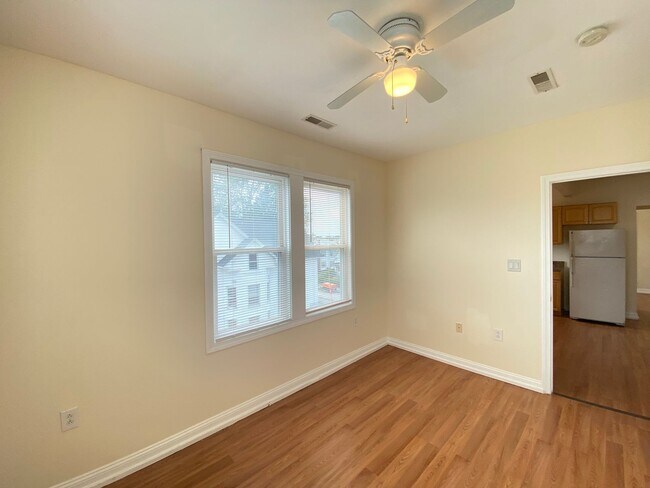 Building Photo - 289 Merrimack St