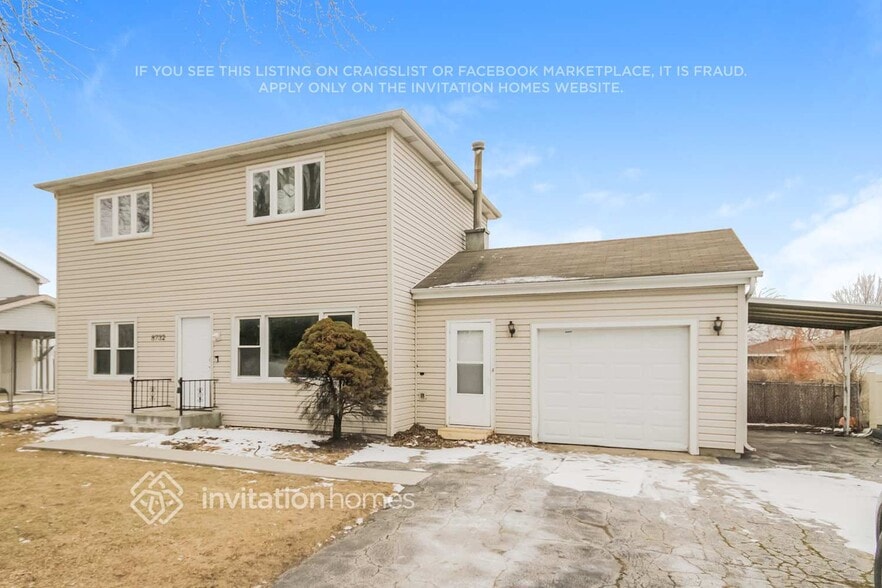 Building Photo - 8732 Oak Park Ave