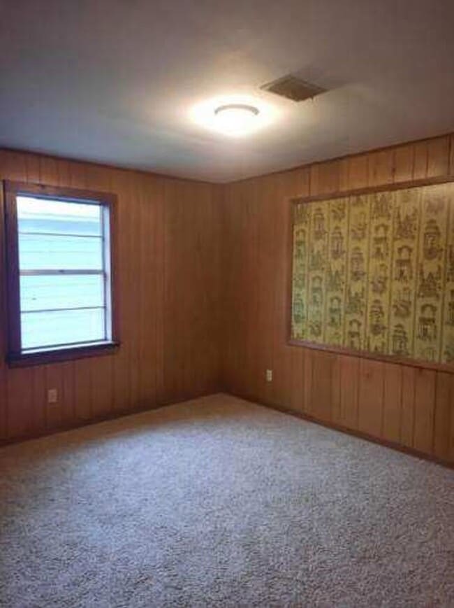 Building Photo - 2948 W Jordan St